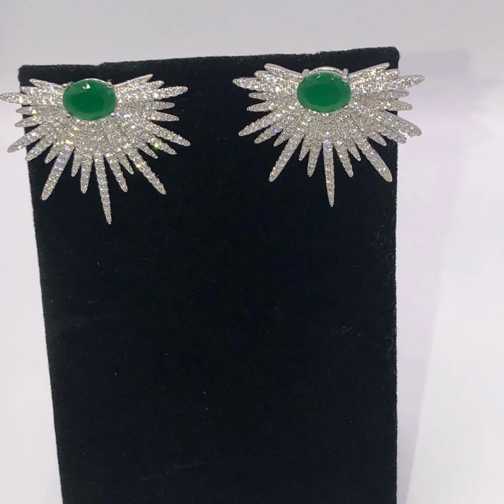 18k 3ct Starburst Earrings - Picture 10 of 13